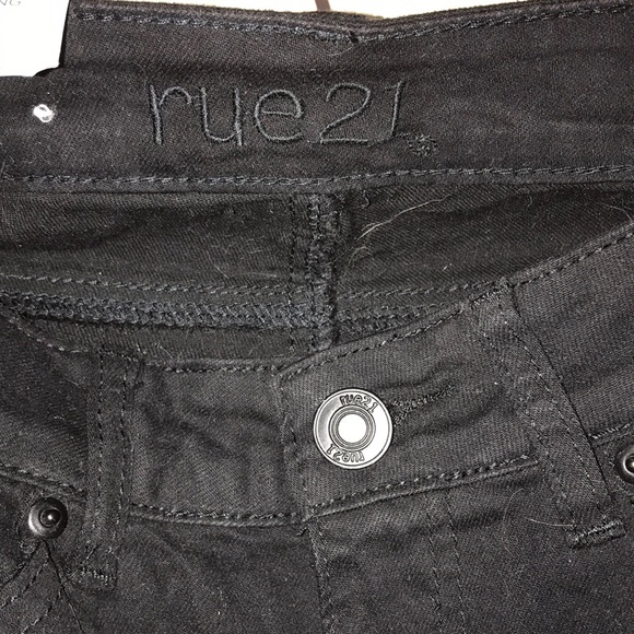 Jeans - Picture 3 of 3